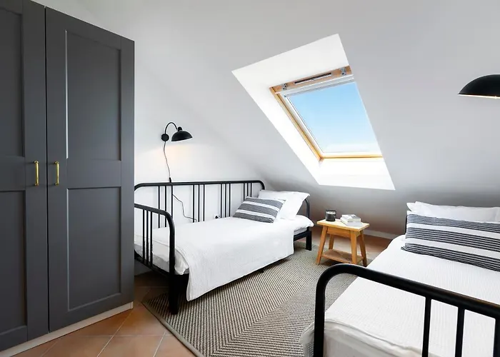 شقة Luri - Three-room Penthouse - Wonderful View Of The Sea - 100 Metres From The - 10 Minutes From Supetar Ferry Port - Free Secured Parking - Facilities Nearby سوتيفان