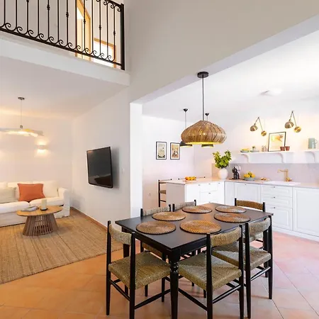 Luri Apartmán Sutivan